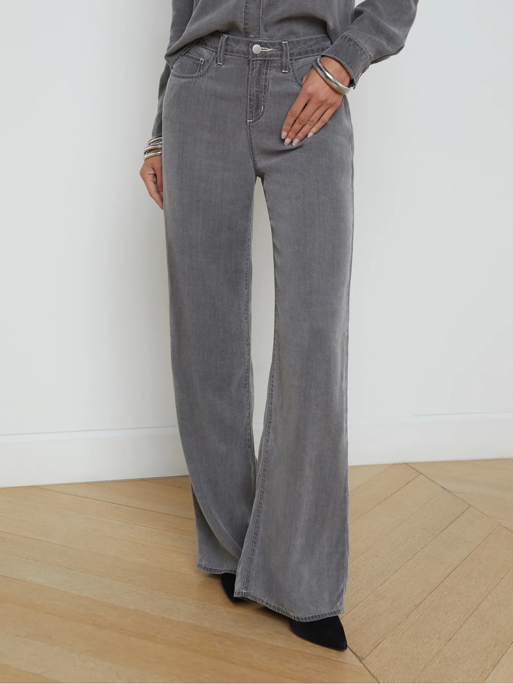 L'Agence Alicent High Rise Wide Leg in Solace Gray.